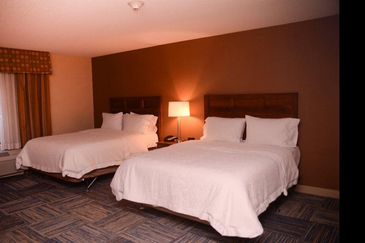 Hampton Inn Greenfield Zewnętrze zdjęcie