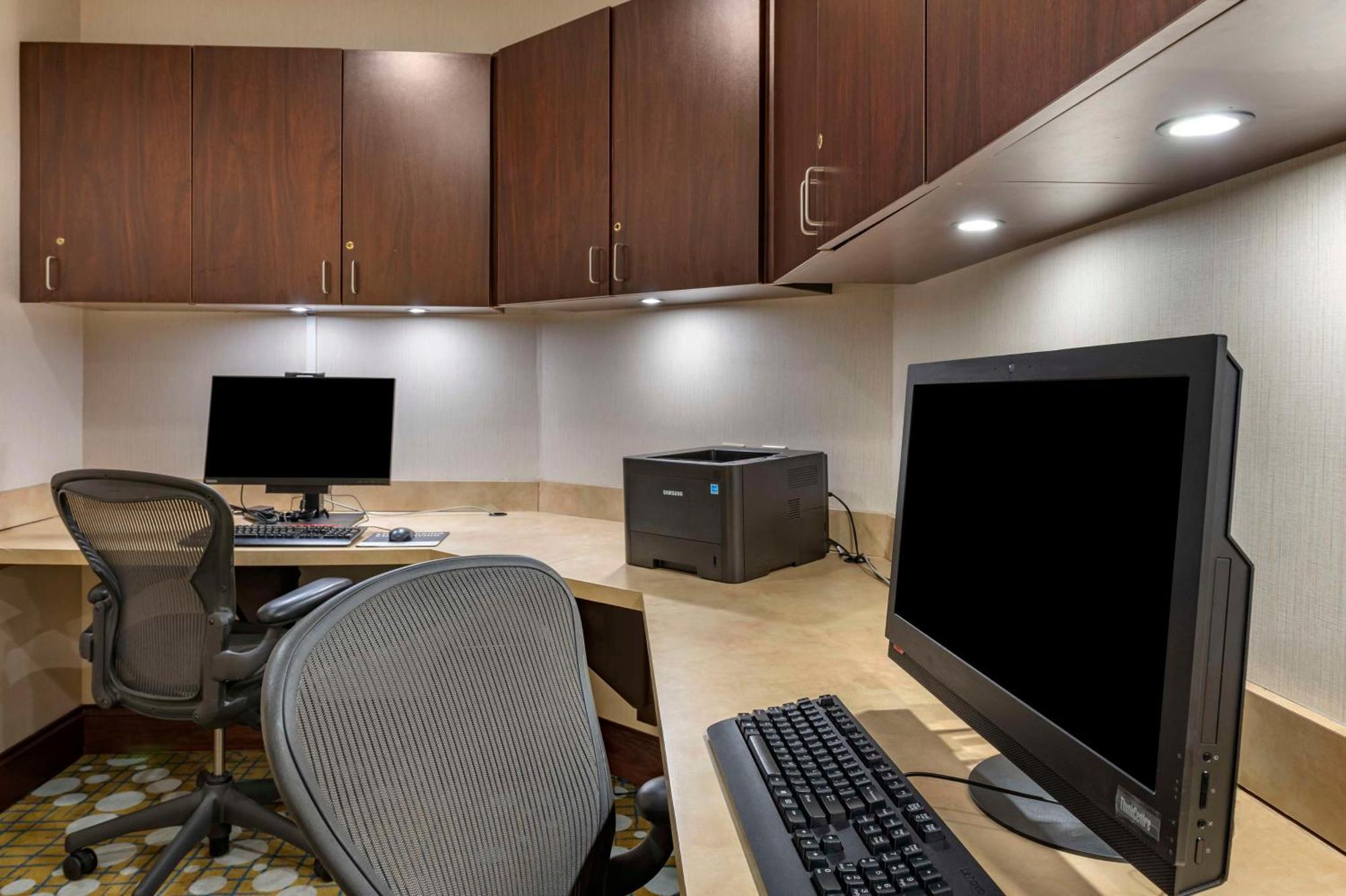 Hampton Inn Greenfield Zewnętrze zdjęcie